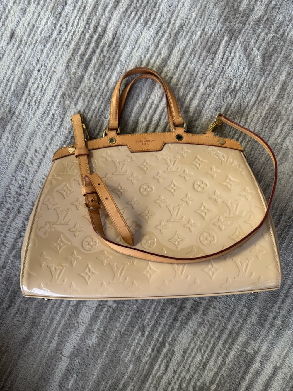 Louis Vuitton Beige Patent Vernis Alma Satchel with Natural Trim